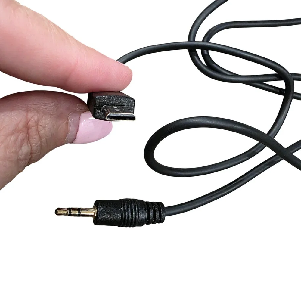 Audio Cable Gold Tip 3.5mm 4 Pole TRRS Male Car AUX Auxiliary to Micro‎ USB 4FT